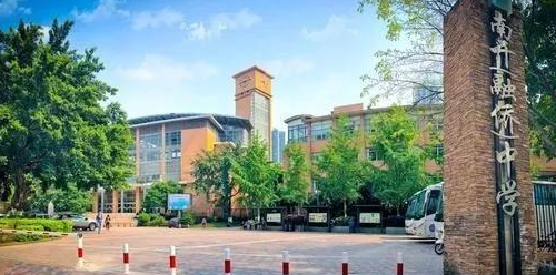 “锁区”能留住本区优生吗?不能 配图1